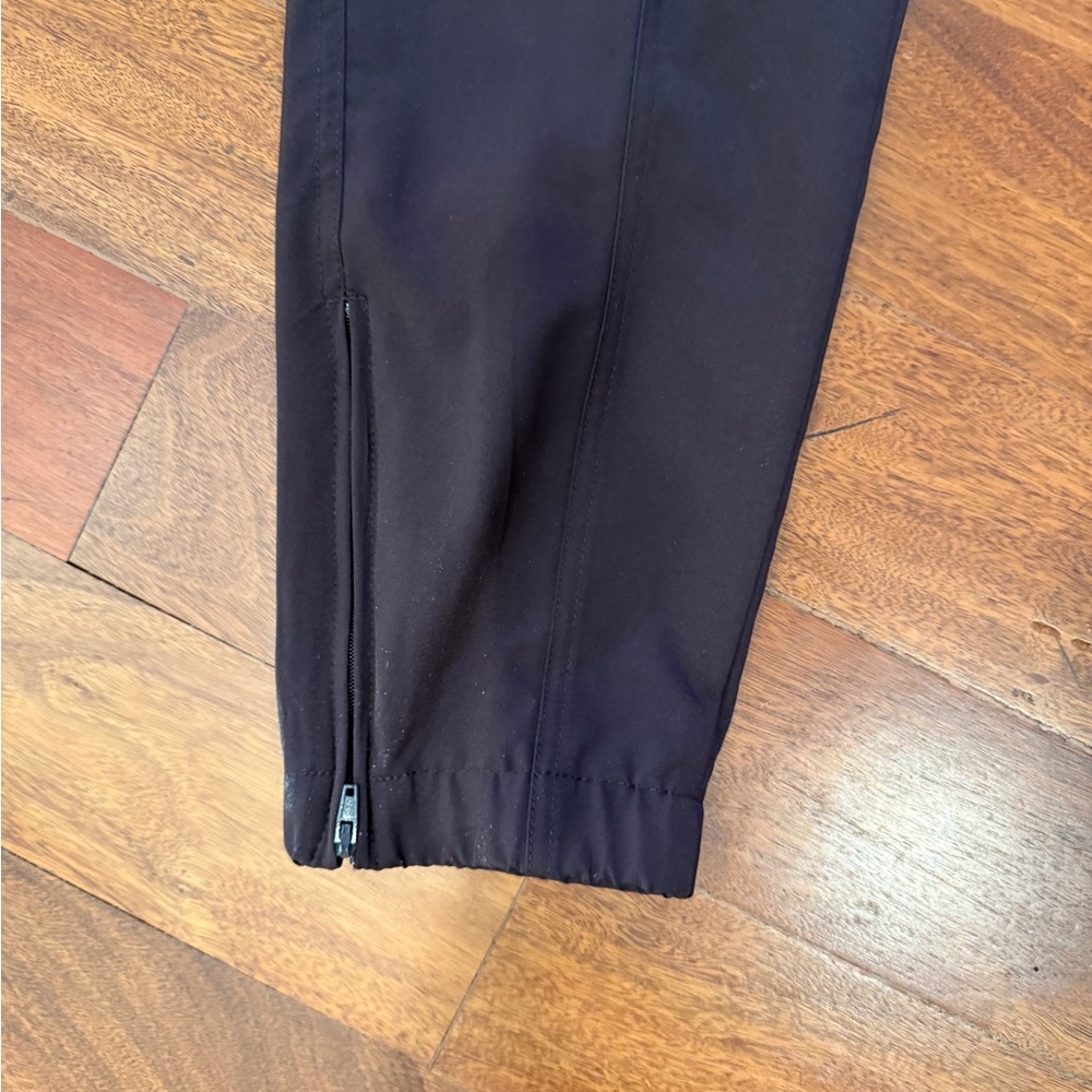 Old Navy Burgundy StretchTech Jogger Pants - Picture 5 of 5